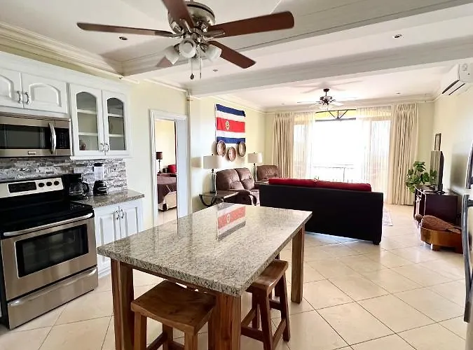 Oceanview Rancho With Two Bedroom & Two Baths *