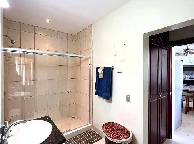 Oceanview Rancho With Two Bedroom & Two Baths *